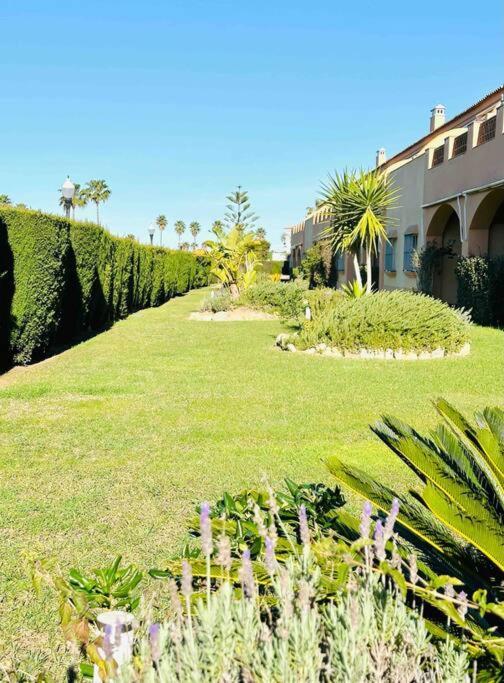 Ferienwohnung Adosado En Novo Atlantico Golf Novo Sancti Petri Exterior foto